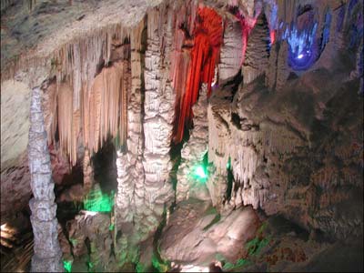 地下迷宮-銀狐洞  ChinaTravel 中國觀光景點