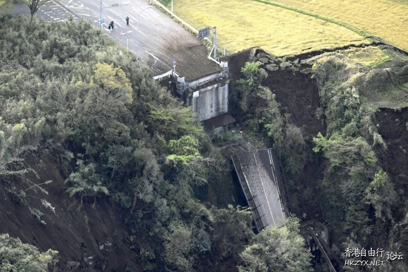 熊本強震阿蘇大橋消失  世界新闻