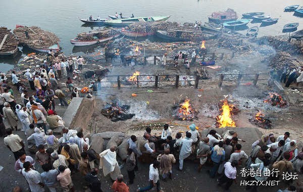 印度恒河严重的污染  World Trave...欧美