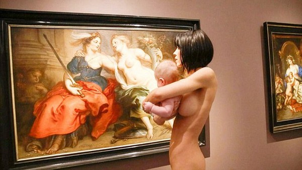 藝術家全裸逛畫展(裸片)  Ladies World 女性世界