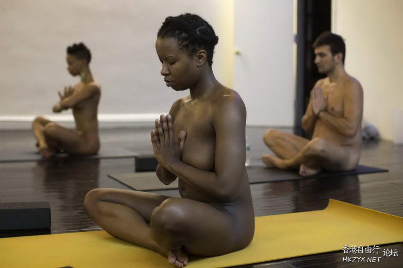 裸體瑜伽性感中精華  瑜伽美体图片