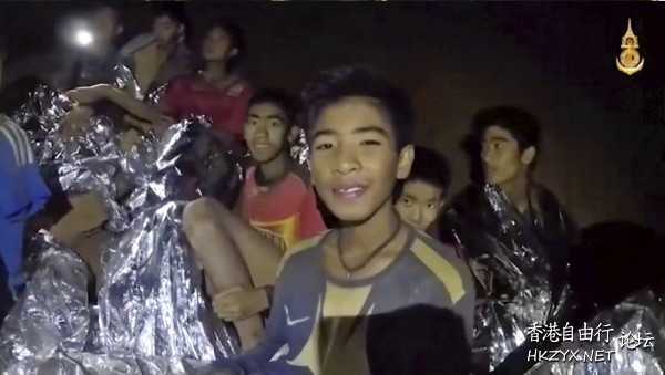 泰國足球隊困洞穴新危機  專題報導